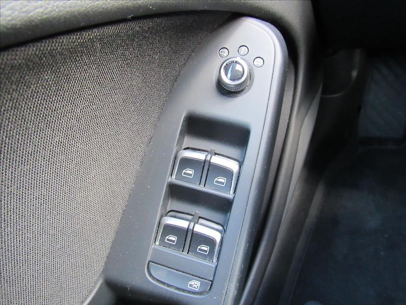 Audi A4 Avant 2,0 TDi 110kW - fotka 25 z 31