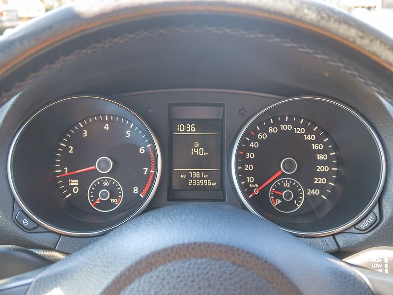 Volkswagen Golf (2009) 1.4i 59KW – PO ROZVODECH - fotka 17 z 44