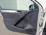 Volkswagen Golf 1,6 TDi Klimatizace - náhled 12