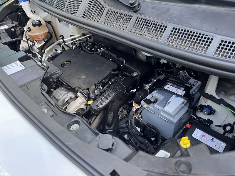 Opel Vivaro COMFORT L3H1 2.8T 1 MAJITEL  - fotka 24 z 36