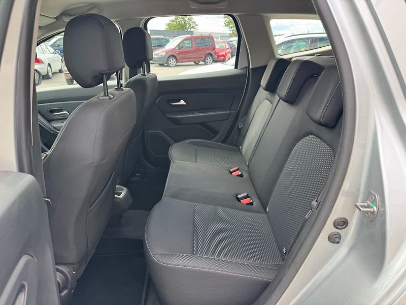 Dacia Duster (2019) 1.3 TCe Essential 96kW - fotka 11 z 28