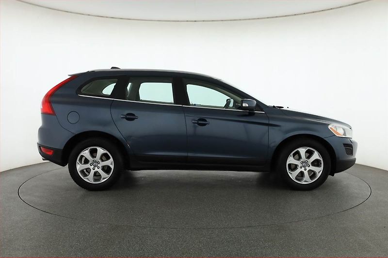 Volvo XC60 (2010) D5 Polestar, 4X4, Automat - fotka 6 z 17