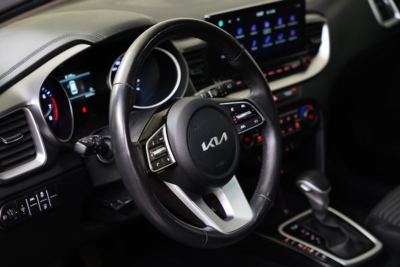 Kia Ceed - fotka 14 z 24