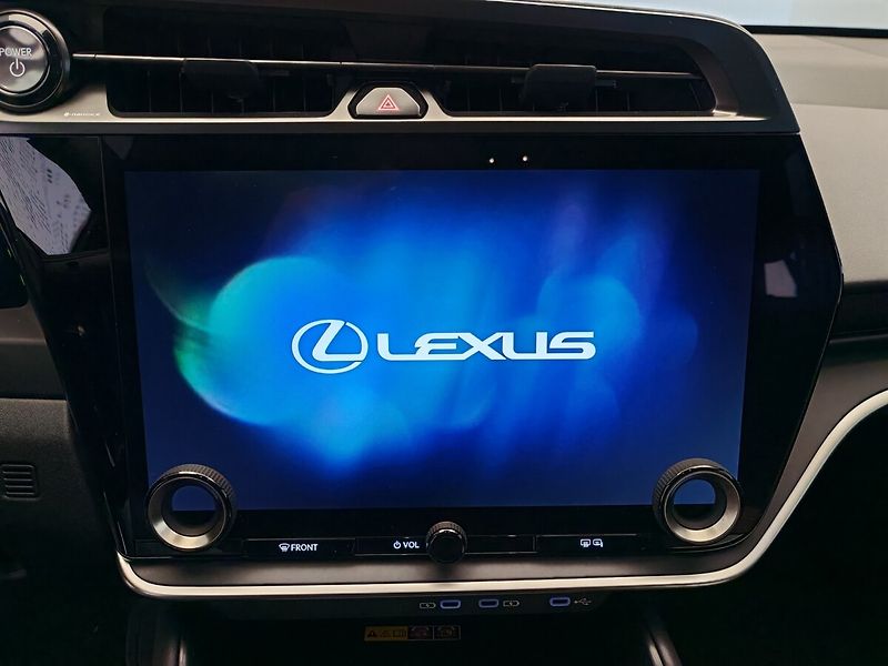 Lexus RZ 450e 450e Executive 4x4 - fotka 33 z 40