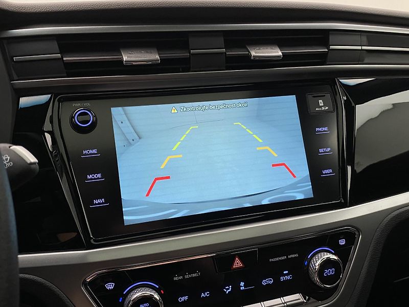 SsangYong Korando 1.5 T-GDI PREMIUM REZERVACE - fotka 38 z 38
