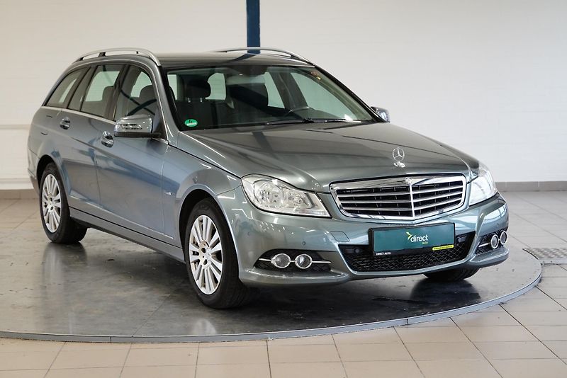 Mercedes-Benz Třídy C - fotka 2 z 6