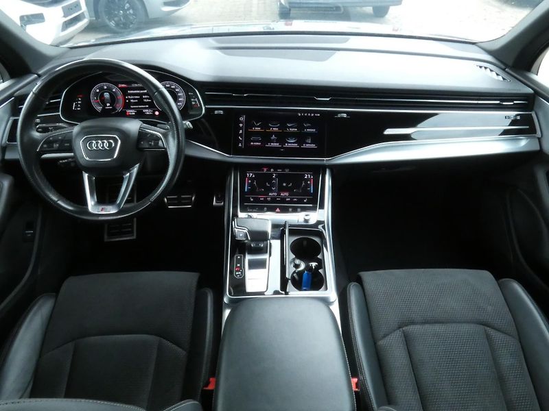 Audi Q7 S-Line 3.0 TDI Quattro 210KW - fotka 16 z 30