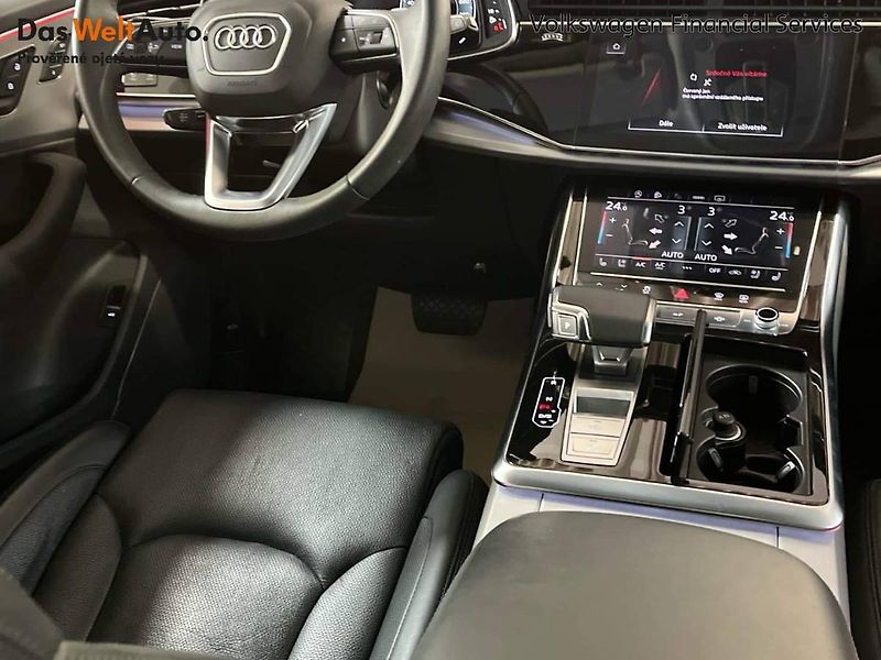 Audi Q7 (2023) S line 55 TFSI Quattro - fotka 5 z 20