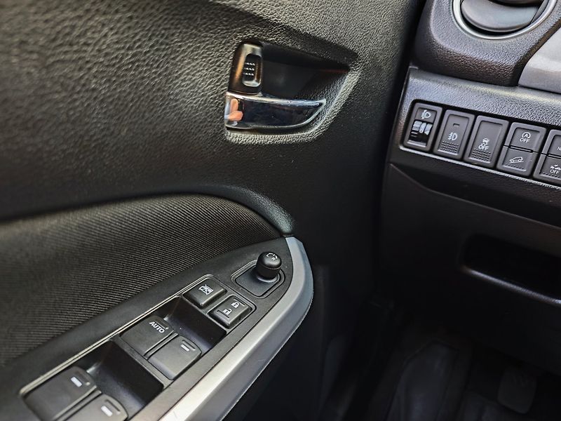 Suzuki Vitara (2016) 1.6 VVT ALLGrip 4x4 Kamera - fotka 21 z 42