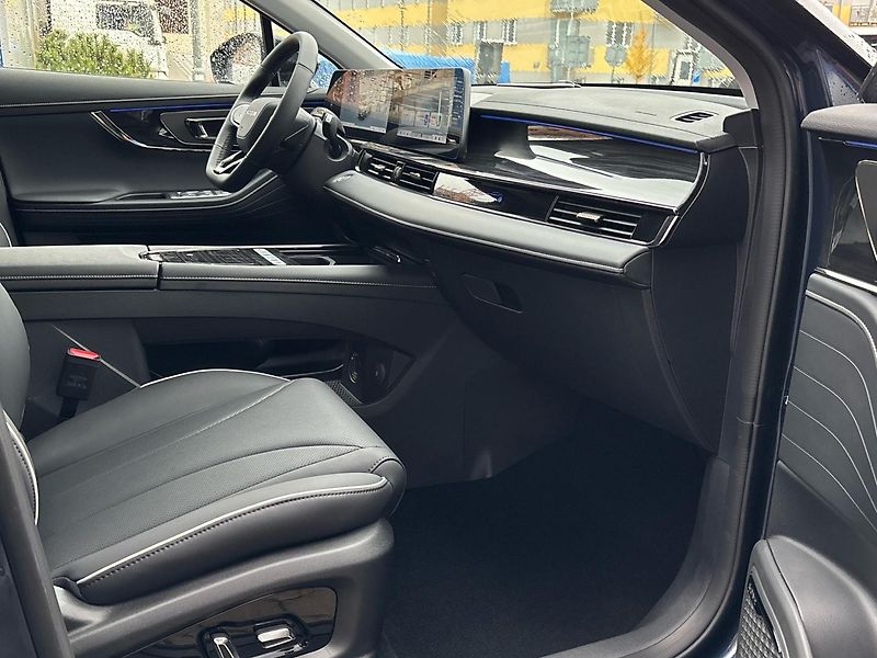 Omoda 5 (2026) 1.6 tGDI 108kW Premium - fotka 16 z 28