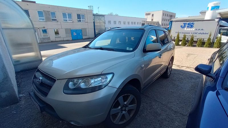 Hyundai Santa Fe (2007) ojetý, stále v provozu, - fotka 1 z 18