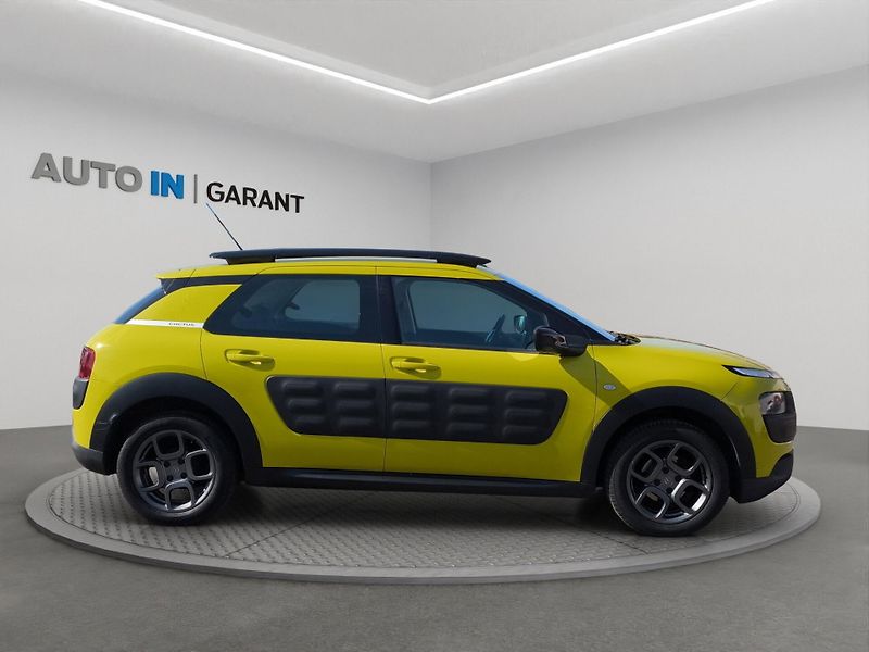 Citroën C4 Cactus (2015) 1.2 81kW, ČR, Serv. kniha, Tem - fotka 4 z 23