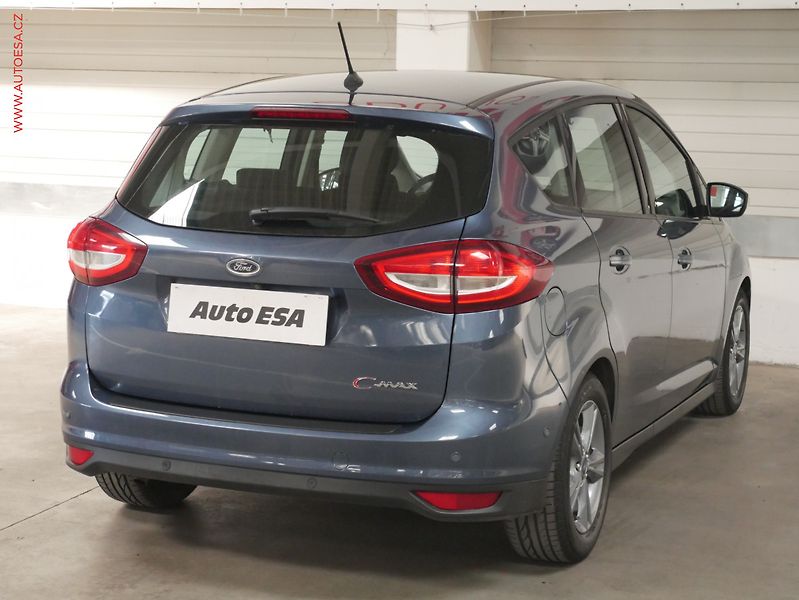 Ford C-MAX (2019) 1.0 EB, 1.maj,ČR, AC, park - fotka 6 z 19