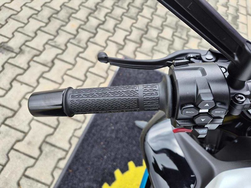 CFMOTO (2026) 675 NK - SKLADEM - fotka 37 z 59
