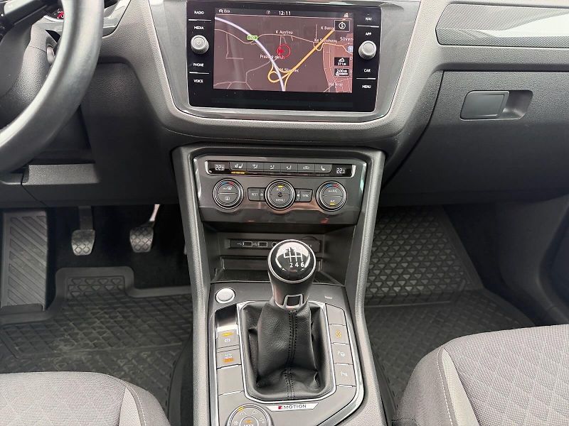 Volkswagen Tiguan (2018) 1.4TSI 110kW 4x4 TAŽNÝ ASIST - fotka 11 z 22