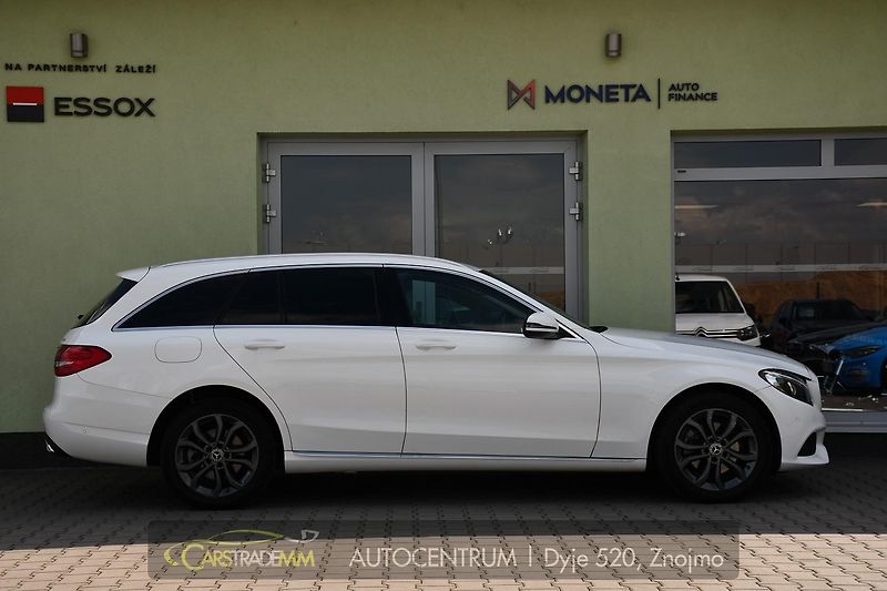 Mercedes-Benz Třídy C 220d 4MATIC ČR NAVI - fotka 12 z 34