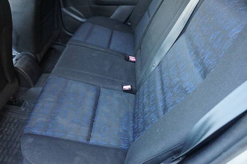 Peugeot 307 (2003) 2,0 HDI - fotka 4 z 19