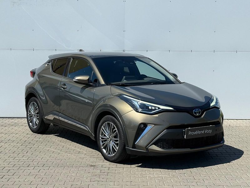 Toyota C-HR 1.8 HSD e-CVT Executive - fotka 6 z 29