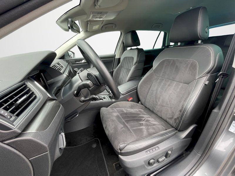 Škoda Superb (2022) 2.0 TDI 147kW DSG Style Plus c - fotka 23 z 35