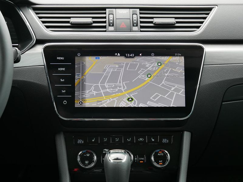 Škoda Superb - fotka 11 z 25