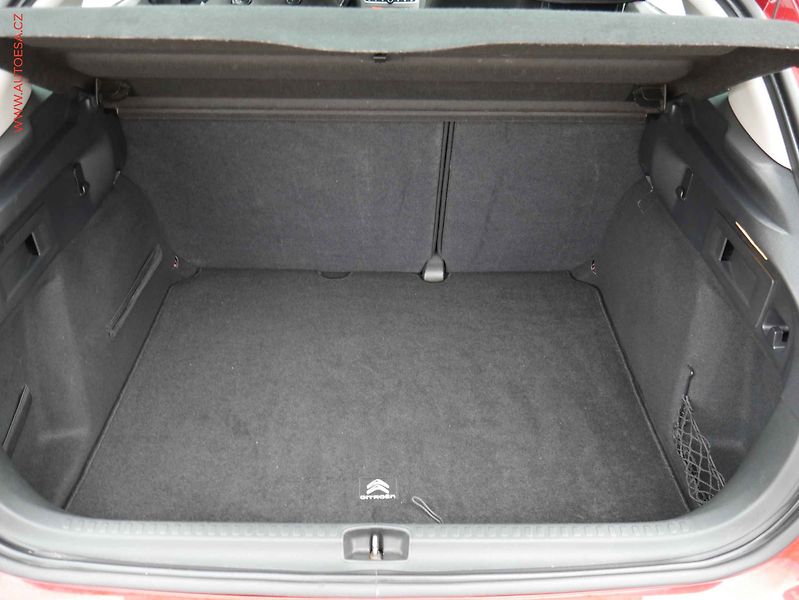 Citroën C4 (2016) 1.2 PT, ČR, AC, navi, park - fotka 7 z 19