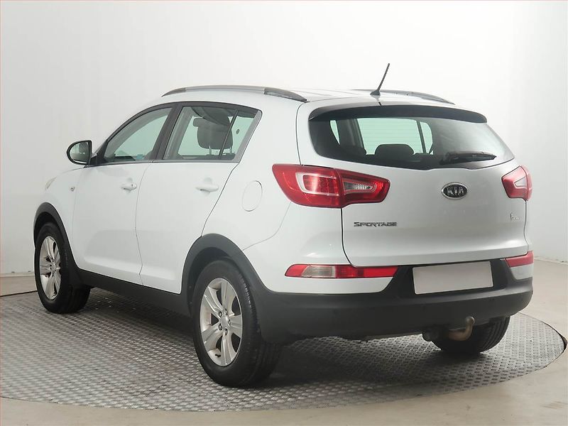 Kia Sportage (2011) 1.6 GDI - fotka 4 z 15