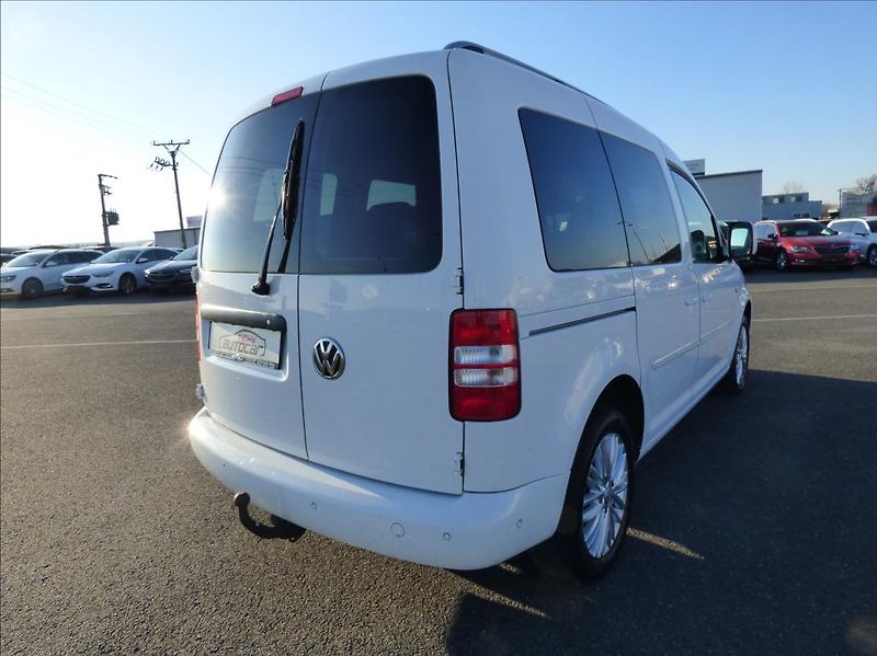 Volkswagen Caddy 2,0 TDI  Cup DSG - fotka 5 z 39