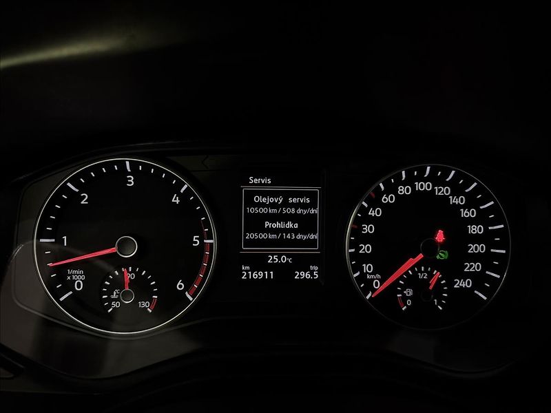 Volkswagen Amarok 3.0TDI 190kW 4MOTION AVENTURA - fotka 18 z 40