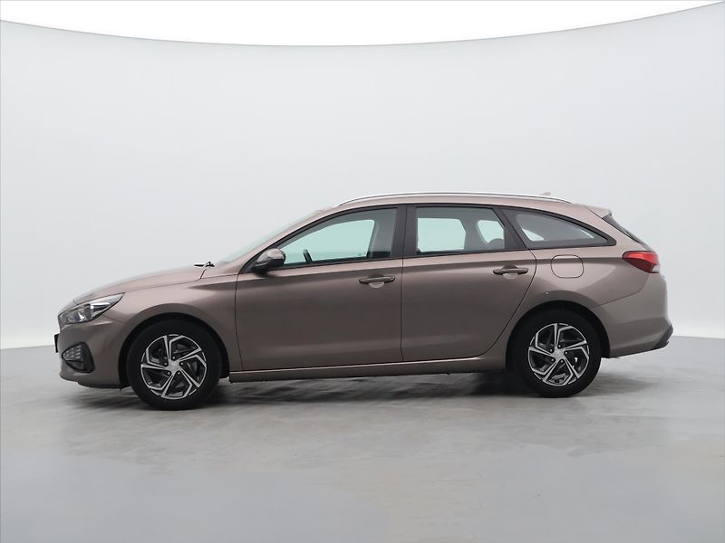 Hyundai i30 1,0 T-GDI 88kW Comfort CZ - fotka 4 z 33