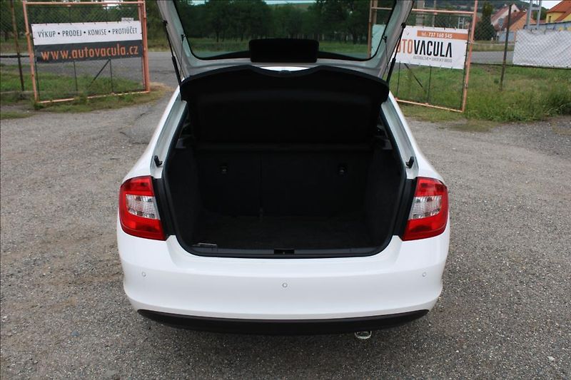 Škoda Rapid 1,6 TDi  DIG. KLIMA, STK 9/27 - fotka 13 z 23