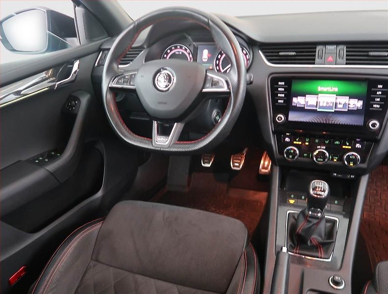 Škoda Octavia (2018) RS 2.0 TDI, Serv.kniha, Kůže - fotka 7 z 19