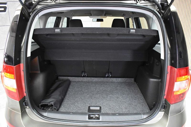 Škoda Yeti 1.2 TSI 81kW *OFFROAD ACTIVE* - fotka 30 z 33