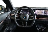 BMW Řada 5 540d xDrive Touring - náhled 28