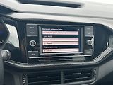 Volkswagen T-Cross Life 5G 1,0TSi - náhled 14
