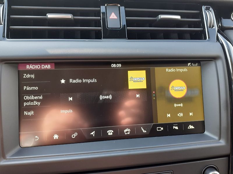 Land Rover Discovery (2019) 3.0 TD 6V 4x4 7MÍST . - fotka 10 z 33