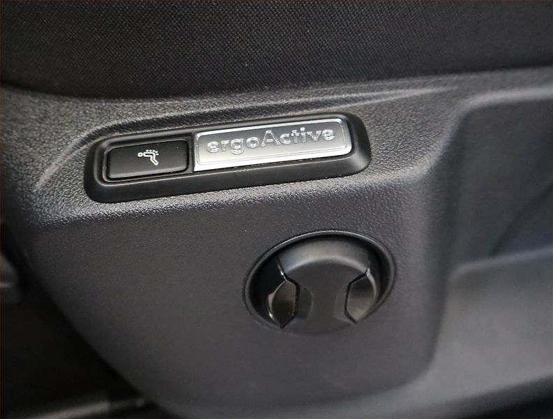 Volkswagen Tiguan (2019) Highline 2.0 TSI - fotka 25 z 25