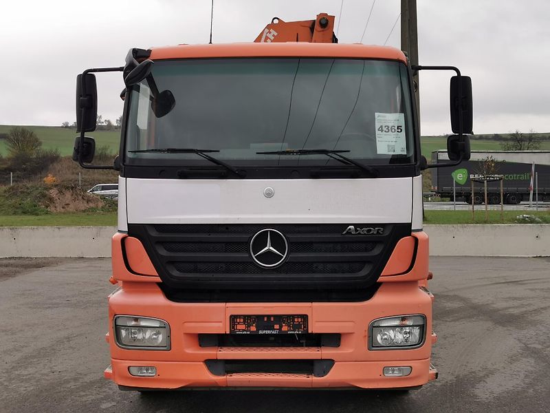 Mercedes-Benz Axor 2533 L 6X2 EURO 4 hydraul.ruka - fotka 2 z 25