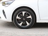 Opel Corsa (2023) Elegance 50 kWh, SoH 100% - náhled 15