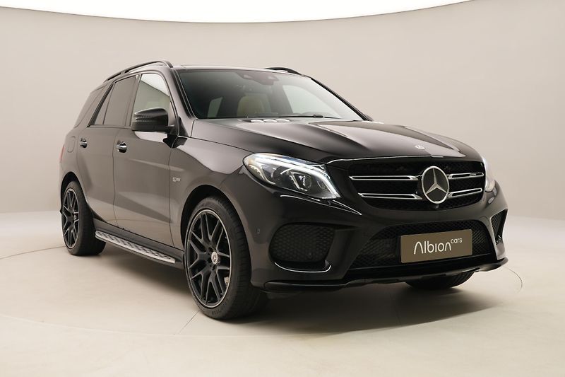 Mercedes-Benz GLE 43 AMG 4MATIC AUT  - fotka 14 z 67
