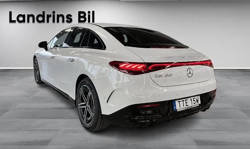 Mercedes-Benz EQE 350 AMG Kam BLIS LED Ambient - fotka 6 z 15