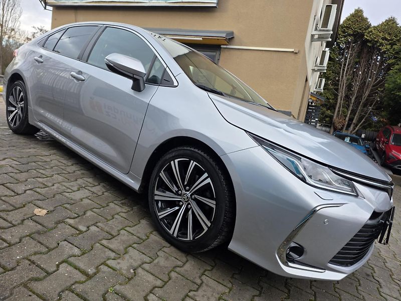 Toyota Corolla  1,5 VVT-i V ZÁRUCE-KAMERA - fotka 5 z 18