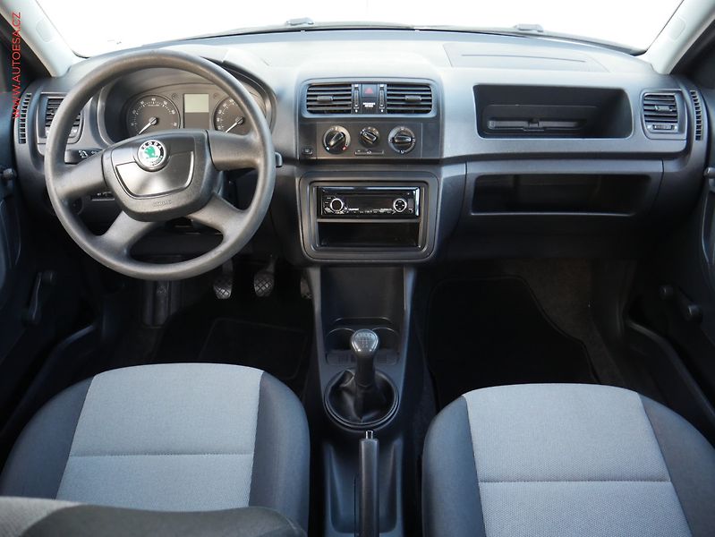 Škoda Fabia (2011) 1.2i - fotka 8 z 15
