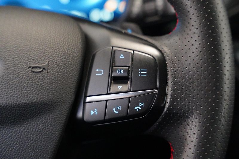 Ford Kuga - fotka 16 z 28