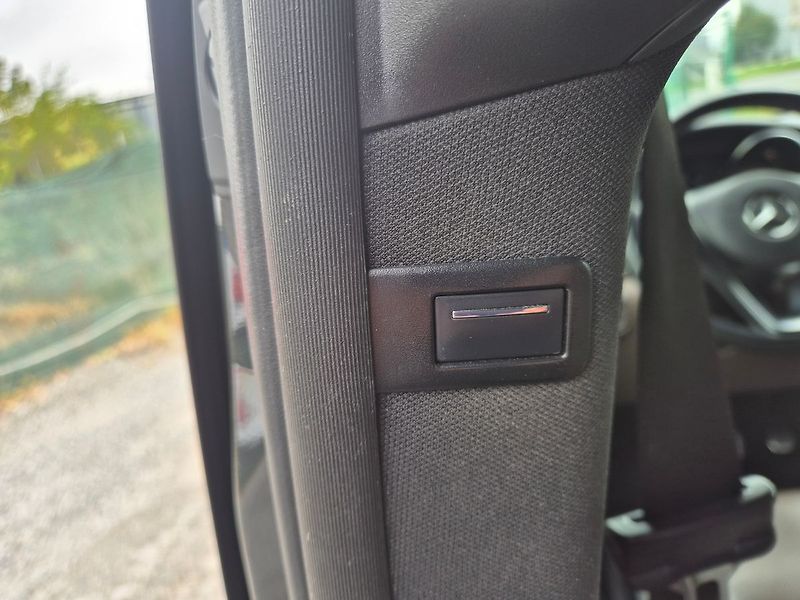 Mercedes-Benz Třídy V d Avantgarde L 4MATIC, CZ, taž - fotka 13 z 32