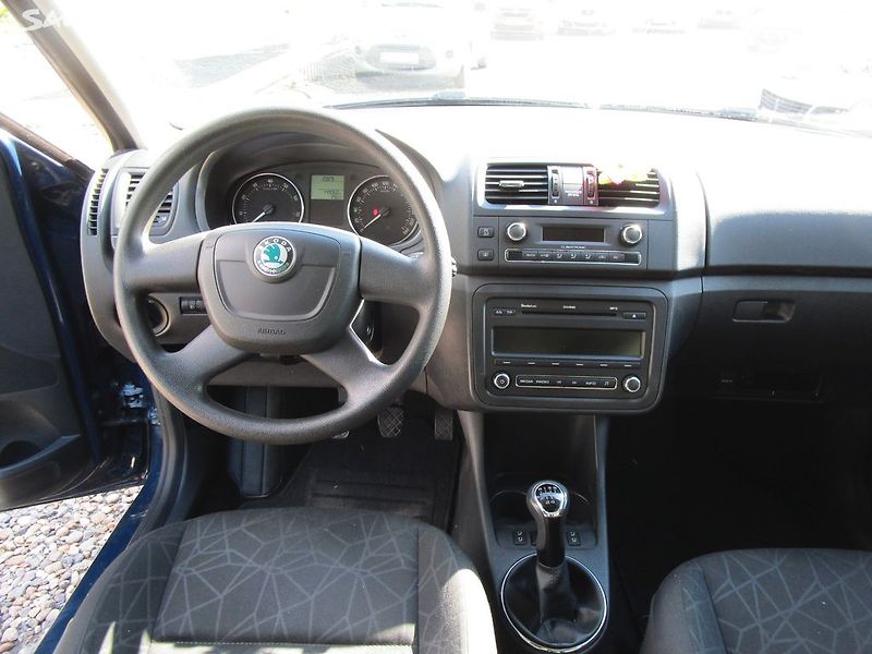 Škoda Roomster 1,2TSI-63KW-NOVÁ STK+ROZVODY - fotka 13 z 40