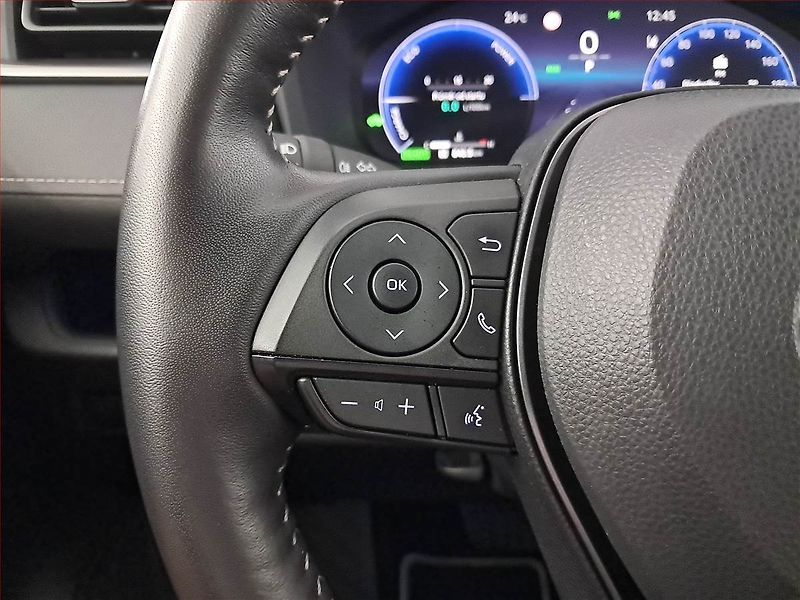 Toyota RAV4 (2025) 2.5 Hybrid - fotka 17 z 20