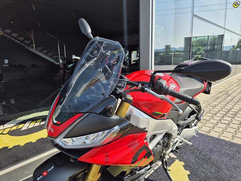 Aprilia Tuono V4 1100 RR (2024) E5 - AKČNÍ CENA - fotka 12 z 38