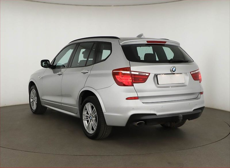 BMW X3 (2012) xDrive20d, 4X4, Automat, Kůže - fotka 4 z 20