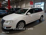 Volkswagen Passat (2008) 1.9., autoAC - náhled 1