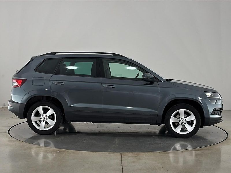 Škoda Karoq Ambition DSG - fotka 16 z 27